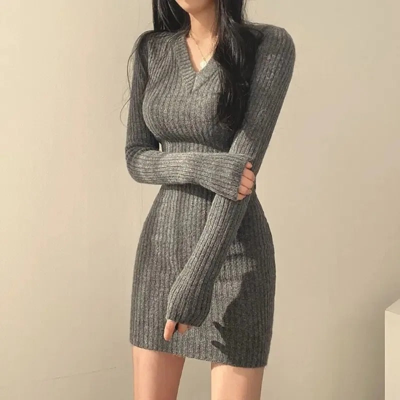 Gray V-Neck Knitted Dress