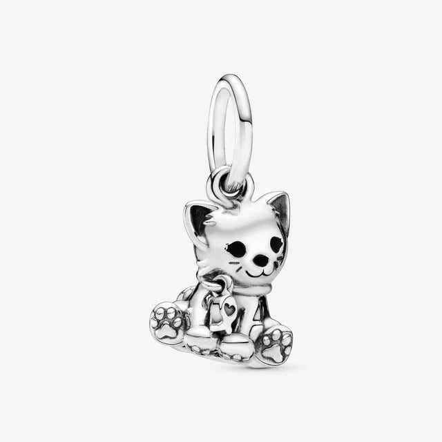 Silver Charming Cat Pendant with Heart