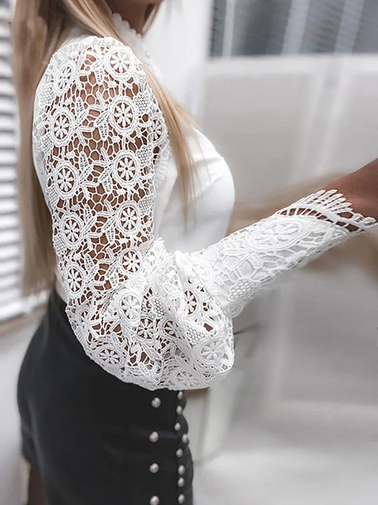 White Lace Long Sleeve Shirt with O Neck