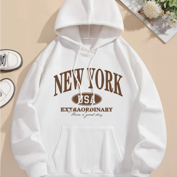 Biała bluza z kapturem z nadrukiem New York