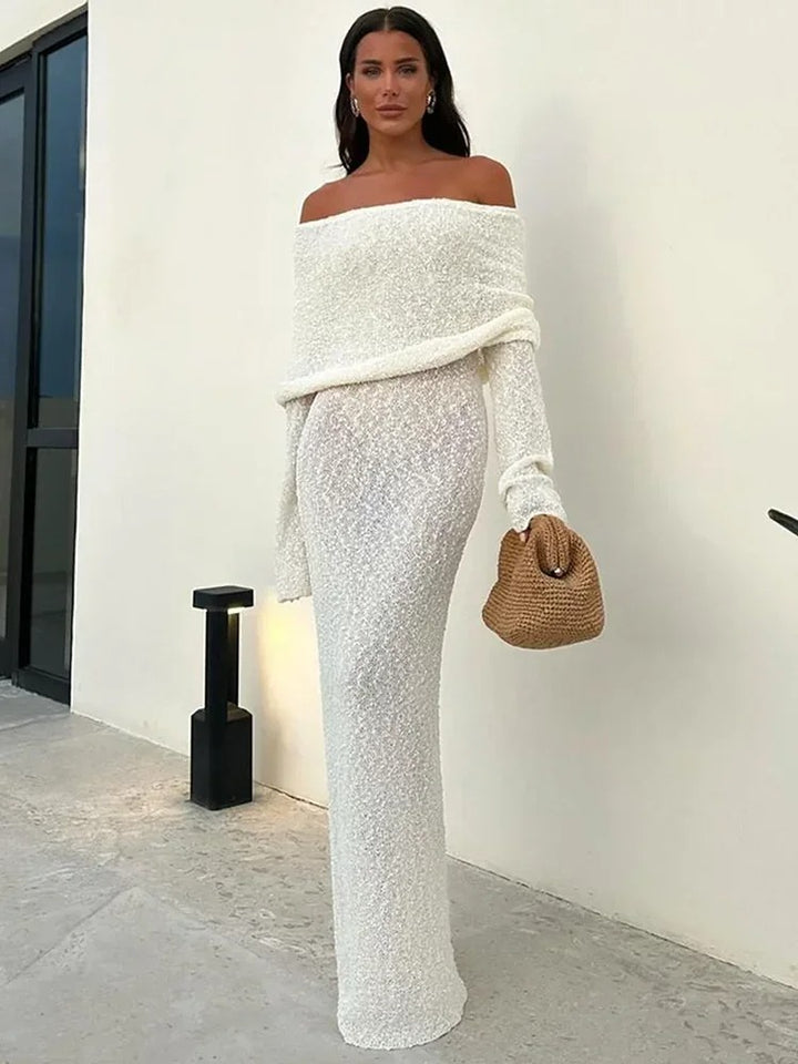 Biała Dzianinowa Sukienka Maxi Off-Shoulder