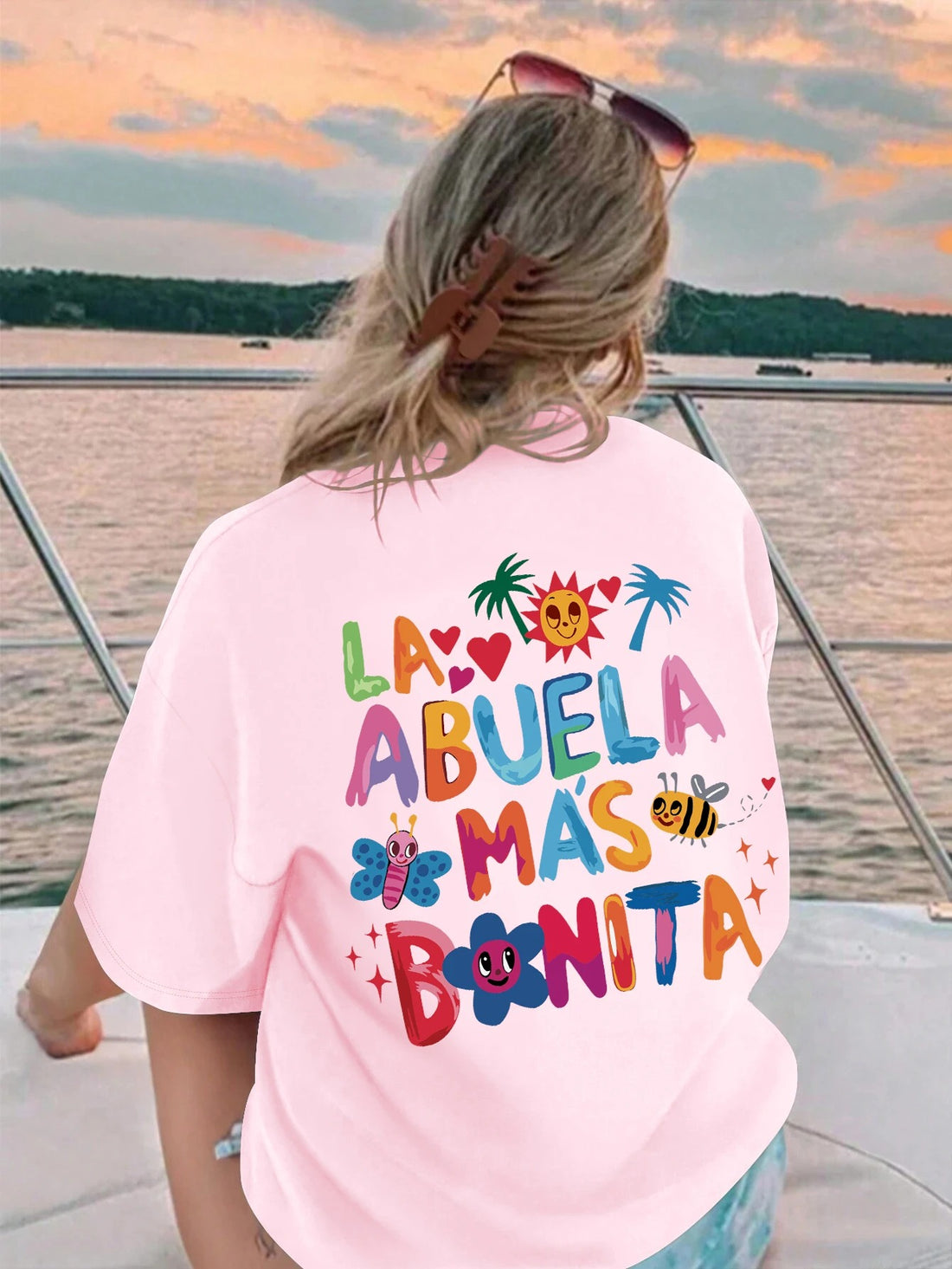 La Abuela Más Bonita Printed T-shirt in Pink